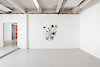 Rebecca Brueder, Josèfa Ntjam - vue de l'exposition Chasseurs de Tempêtes, 2022 - Passerelle Centre d'art contemporain, Brest © photo : Aurélien Mole